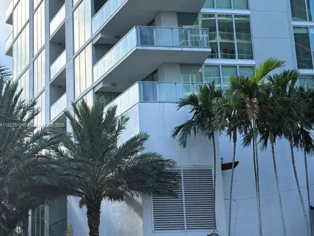 Apartment for sale  Unit #1407 - photo 6236620