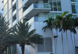 Apartment #1407 at Biscayne Beach