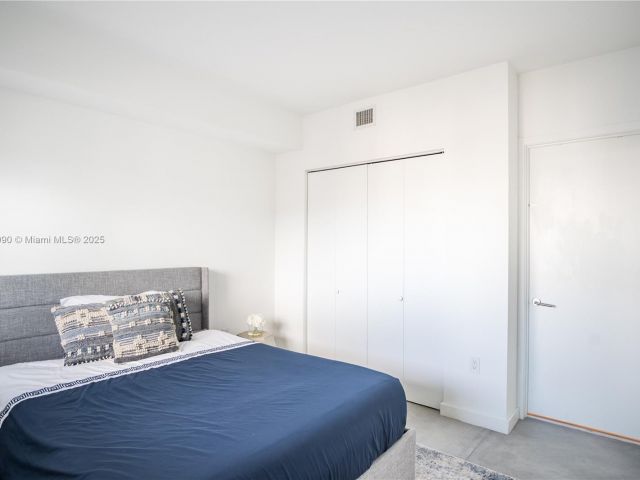 Apartment for sale  Unit #805 - photo 6247824