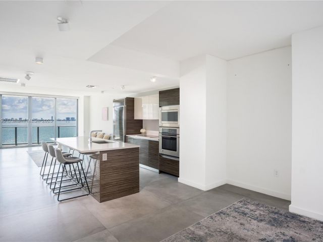 Apartment for sale  Unit #805 - photo 6247834