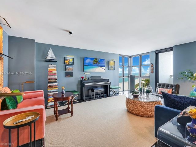 Apartment for sale  Unit #PH114 - photo 6234331