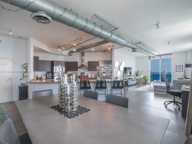 Apartment for sale  Unit #1604 - photo 6236971