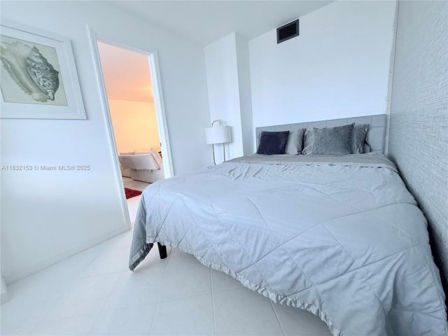 Apartment for sale  Unit #2307 - photo 6249383