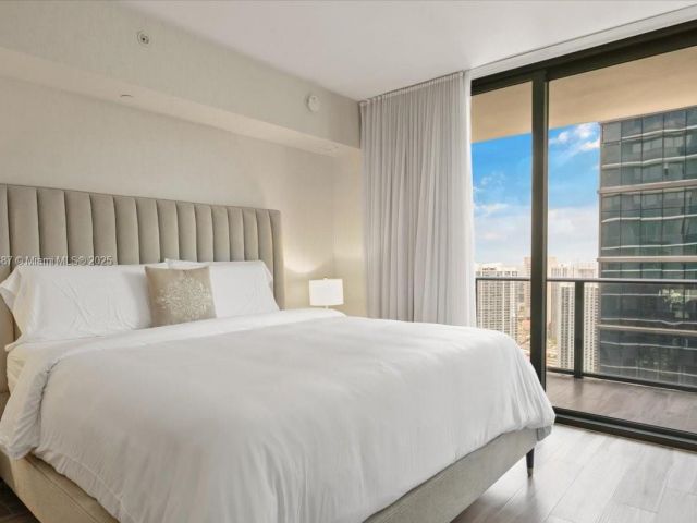 Apartment for rent  Unit #4708 - photo 6261026