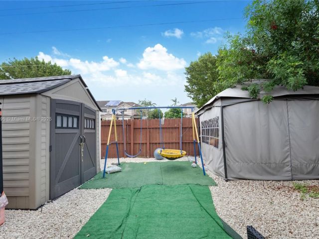 Home for rent at 13963 SW 280th Ter 0 - photo 6234957