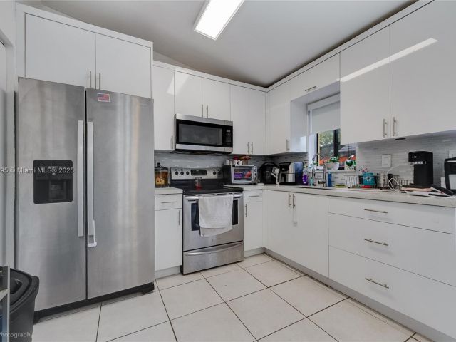 Home for rent at 13963 SW 280th Ter 0 - photo 6234966