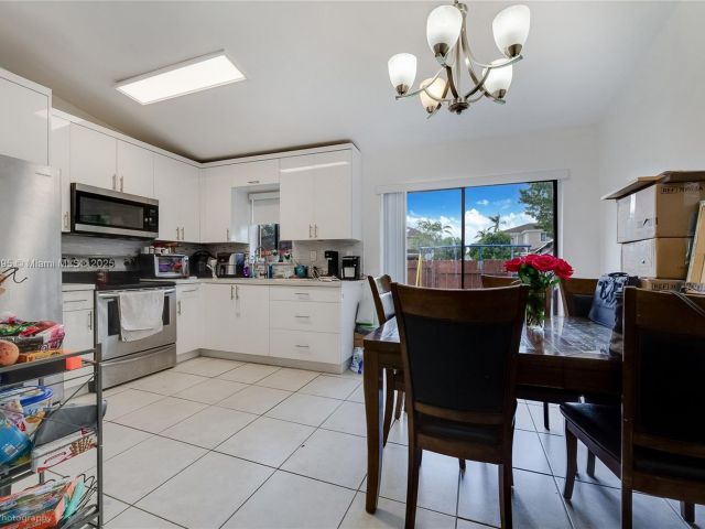 Home for rent at 13963 SW 280th Ter 0 - photo 6234967