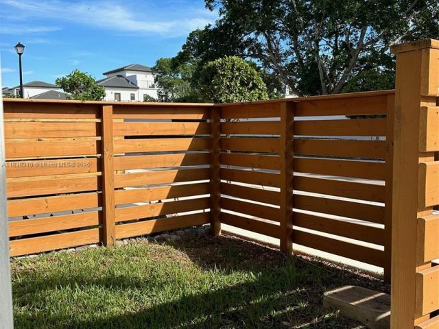 Home for rent at 25338 SW 135th Ave 107 - photo 6238522