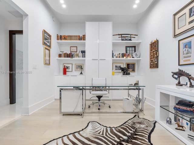 Apartment for sale  Unit #3103 - photo 6235854