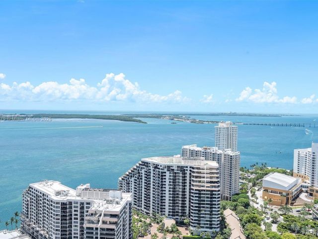 Apartment for sale  Unit #3103 - photo 6235860