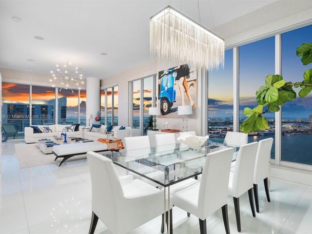 Apartment for sale  Unit #3103 - photo 6235869