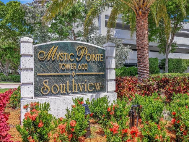 Apartment for sale  Unit #1606 - photo 6237451