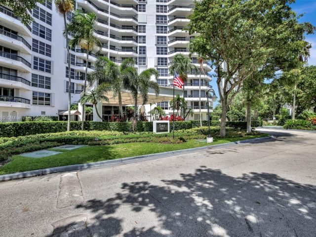 Apartment for sale  Unit #1606 - photo 6237453