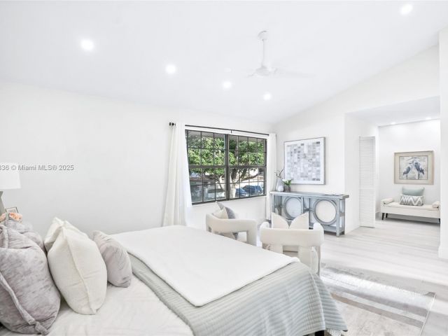 Home for sale at 7829 La Mirada Dr - photo 6234108