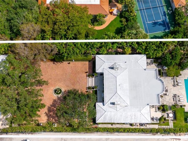 Home for sale at 4539 Pine Tree Dr - photo 6260250