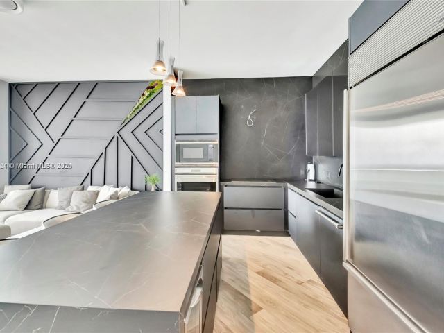 Apartment for sale  Unit #3408 - photo 6236927