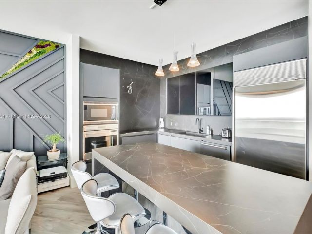 Apartment for sale  Unit #3408 - photo 6236929