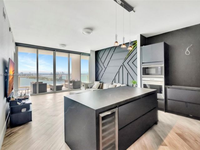 Apartment for sale  Unit #3408 - photo 6236930