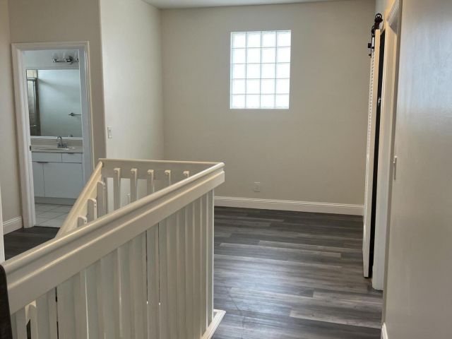 Home for rent at 5076 SW 38th Way - photo 6275037