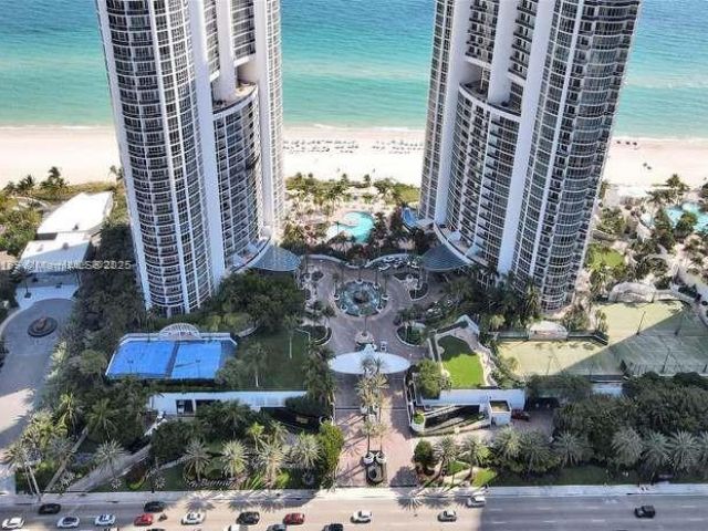 Apartment for sale  Unit #1202 - photo 6237104