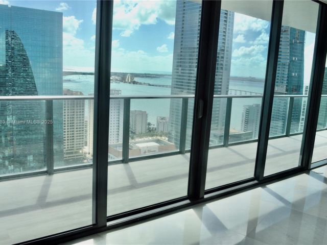 Apartment for sale  Unit #3601 - photo 6249822