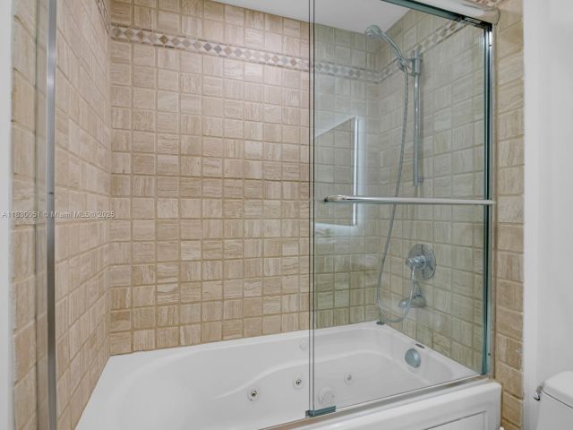 Apartment for sale  Unit #1631 - photo 6283953