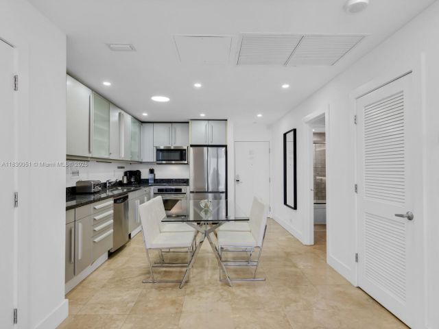 Apartment for sale  Unit #1631 - photo 6283956