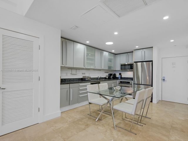 Apartment for sale  Unit #1631 - photo 6283957