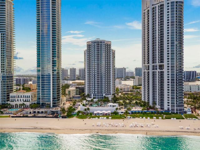 condo for sale in Sunny Isles Beach - 18001 Collins Ave 1107 - MondialRealty