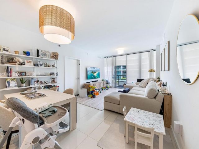 Apartment for sale  Unit #4B-S - photo 6260222