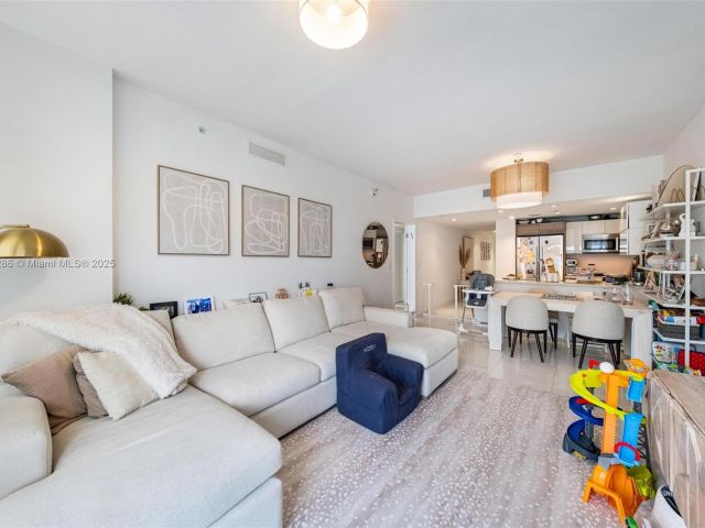 Apartment for sale  Unit #4B-S - photo 6260233