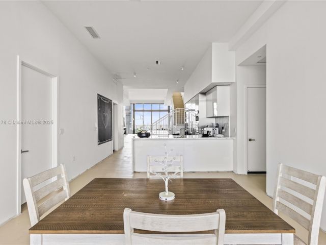 Apartment for sale  Unit #1506 - photo 6236446