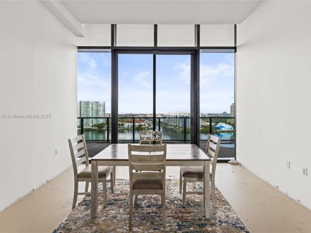 Apartment for sale  Unit #1506 - photo 6236447