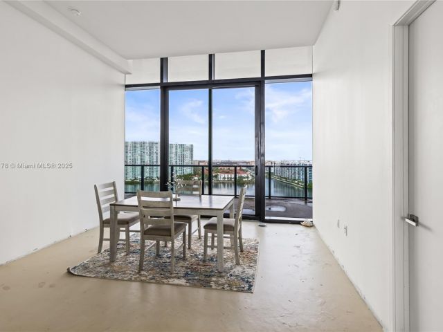 Apartment for sale  Unit #1506 - photo 6236448