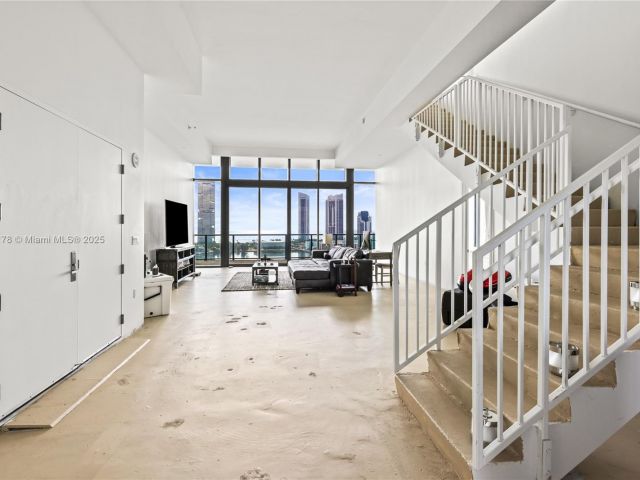 Apartment for sale  Unit #1506 - photo 6236450