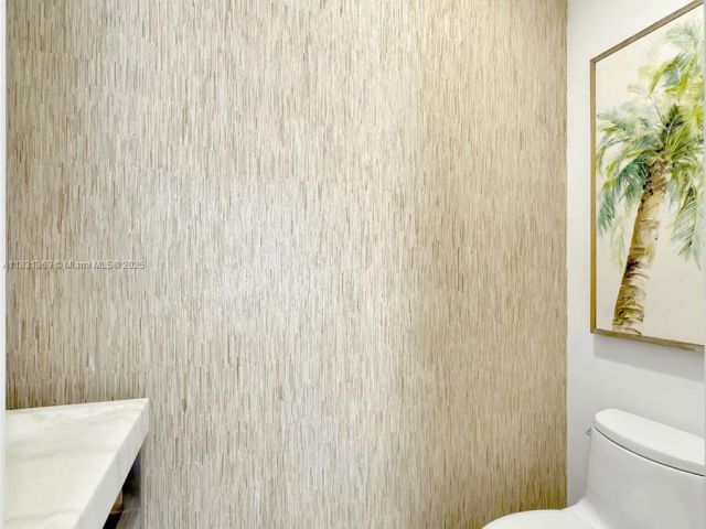 Home for sale at 324 Balboa St - photo 6236129