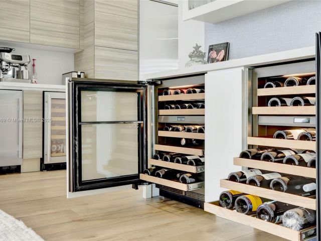 Home for sale at 324 Balboa St - photo 6236133