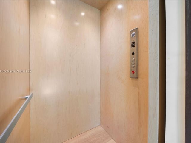 Home for sale at 7610 SW 48th Ct - photo 6265167