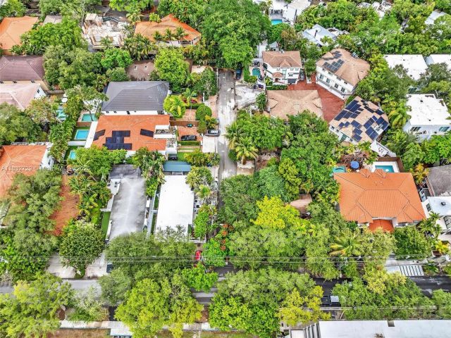 Home for sale at 3041 Oak Ave - photo 6236798