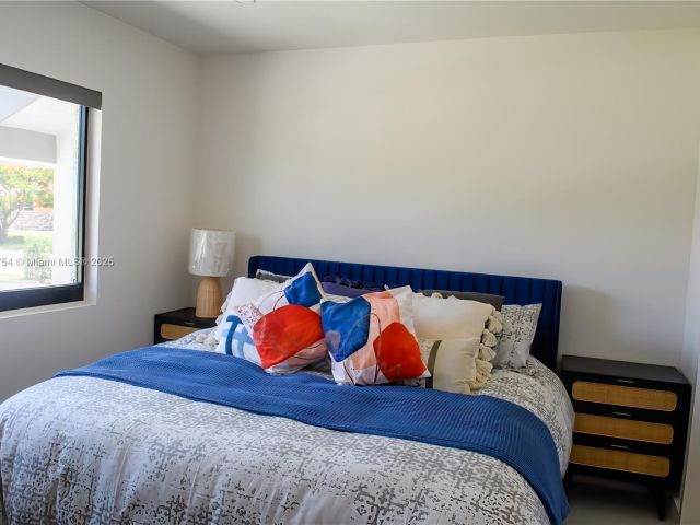 Home for rent at 1240 NE 27th Ter - photo 6235572