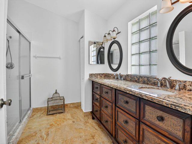 Home for sale at 7777 Stirling Bridge Boulevard S - photo 6252787