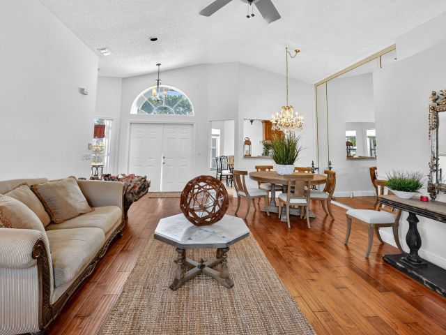 Home for sale at 7777 Stirling Bridge Boulevard S - photo 6252797