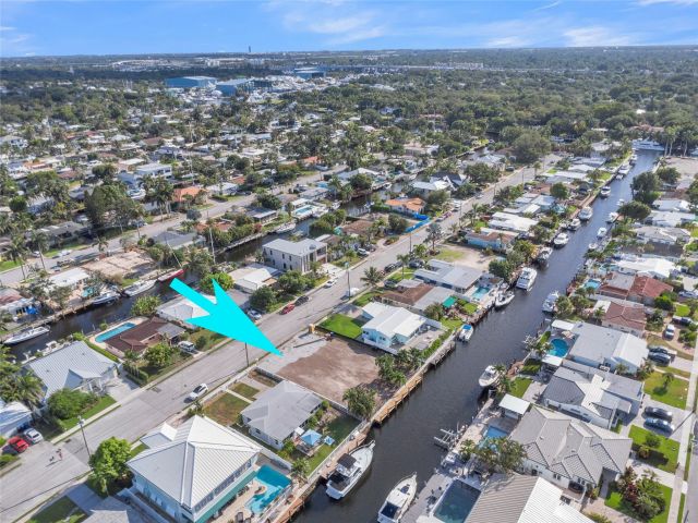 Home for sale at 1205 Avocado Isle - photo 6245083