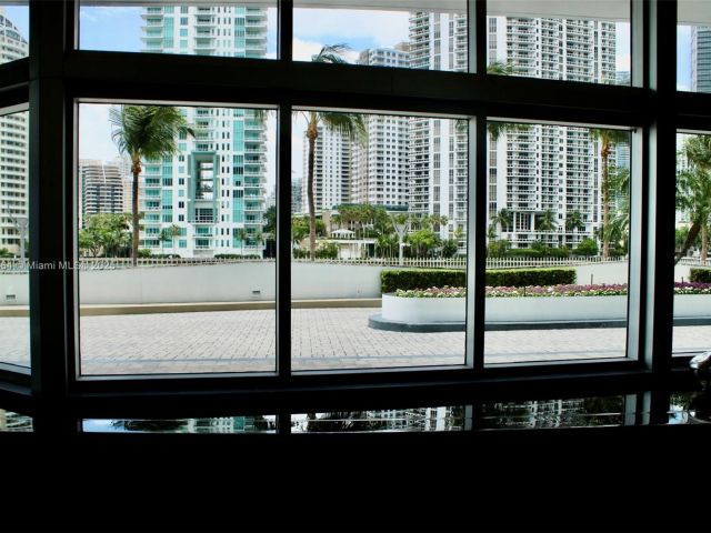 Apartment for rent  Unit #3922 - photo 6238914