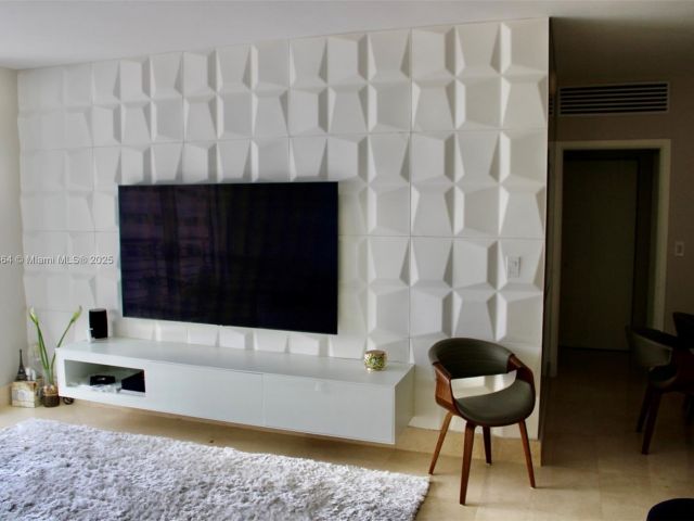 Apartment for rent  Unit #3922 - photo 6238925