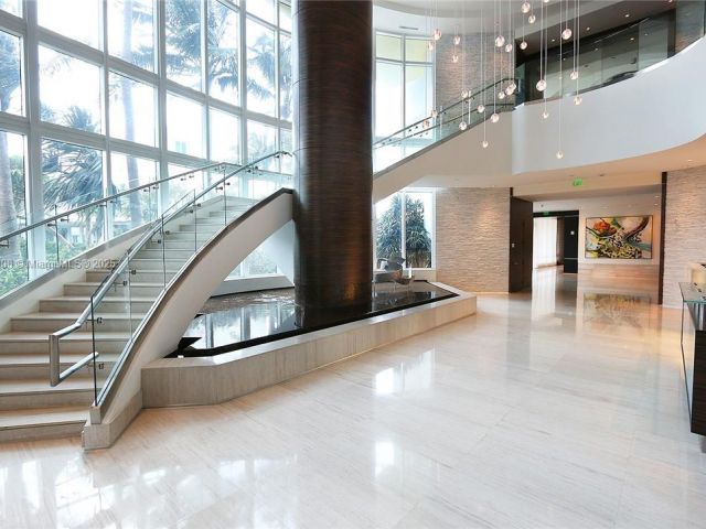 Apartment for rent  Unit #601 - photo 6241369