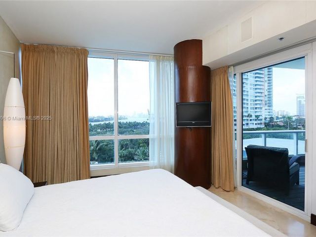 Apartment for rent  Unit #601 - photo 6241376