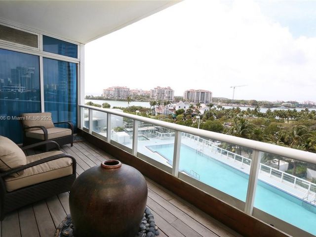 Apartment for rent  Unit #601 - photo 6241379