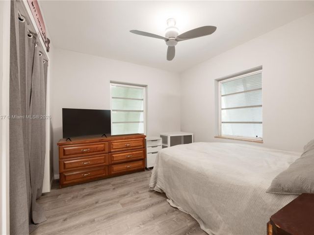 Home for sale at 6400 SW 81st St - photo 6242573