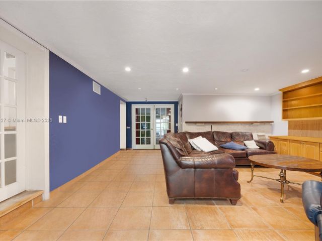 Home for sale at 6400 SW 81st St - photo 6242580